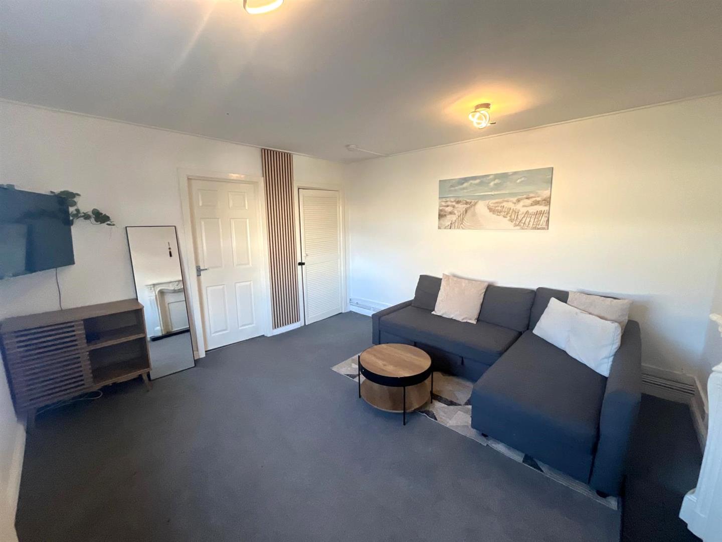 Vincent Street, Sandfields, Swansea, SA1 3TZ